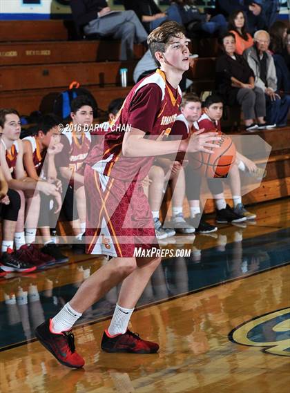 Thumbnail 3 in La Canada vs Alhambra photogallery.