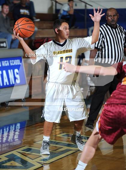 Thumbnail 2 in La Canada vs Alhambra photogallery.