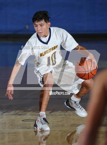 Thumbnail 2 in La Canada vs Alhambra photogallery.