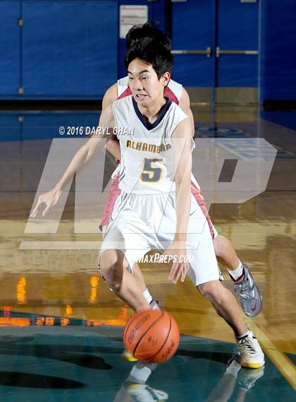 Thumbnail 2 in La Canada vs Alhambra photogallery.