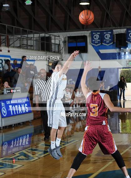Thumbnail 2 in La Canada vs Alhambra photogallery.
