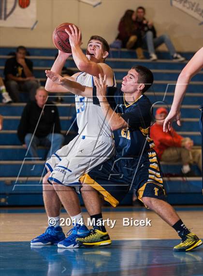 Thumbnail 2 in Turlock @ Sierra photogallery.