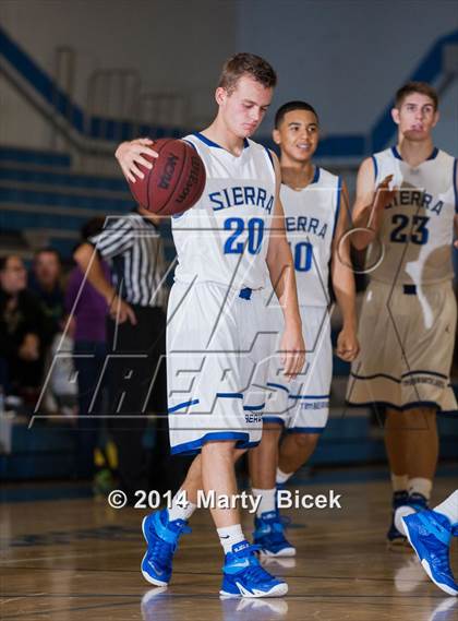 Thumbnail 2 in Turlock @ Sierra photogallery.