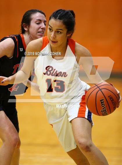Thumbnail 2 in Crystal Lake Central @ Buffalo Grove photogallery.