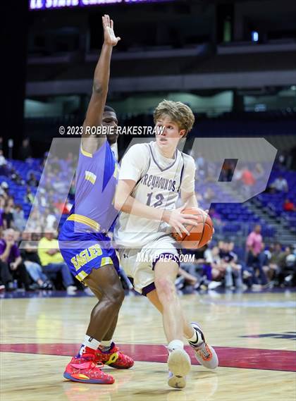 Thumbnail 1 in Boerne vs. Washington (UIL 4A Basketball State Semifinal) photogallery.