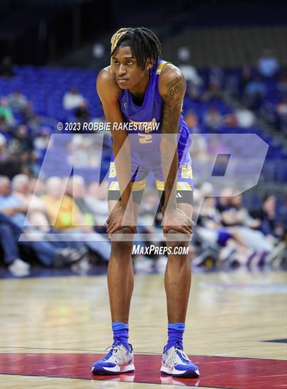 Thumbnail 3 in Boerne vs. Washington (UIL 4A Basketball State Semifinal) photogallery.