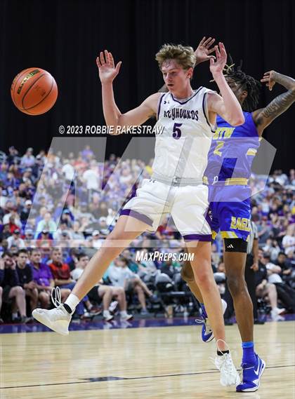 Thumbnail 3 in Boerne vs. Washington (UIL 4A Basketball State Semifinal) photogallery.