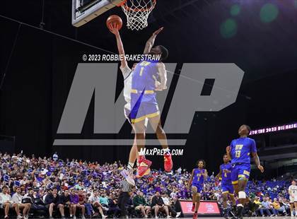 Thumbnail 2 in Boerne vs. Washington (UIL 4A Basketball State Semifinal) photogallery.
