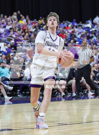 Thumbnail 1 in Boerne vs. Washington (UIL 4A Basketball State Semifinal) photogallery.