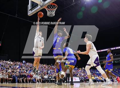 Thumbnail 2 in Boerne vs. Washington (UIL 4A Basketball State Semifinal) photogallery.