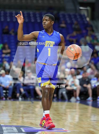 Thumbnail 2 in Boerne vs. Washington (UIL 4A Basketball State Semifinal) photogallery.