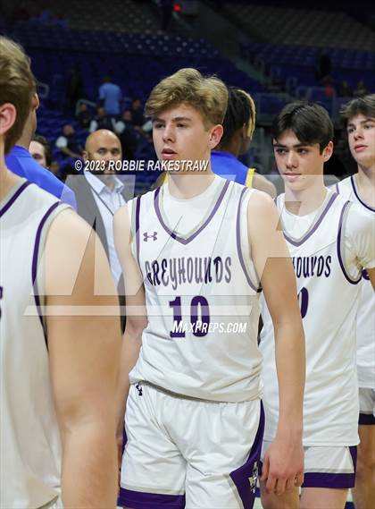 Thumbnail 3 in Boerne vs. Washington (UIL 4A Basketball State Semifinal) photogallery.