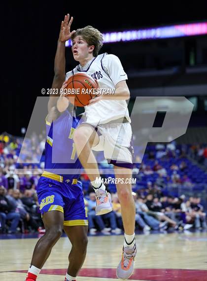 Thumbnail 2 in Boerne vs. Washington (UIL 4A Basketball State Semifinal) photogallery.