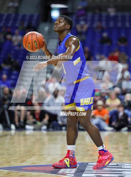 Thumbnail 1 in Boerne vs. Washington (UIL 4A Basketball State Semifinal) photogallery.