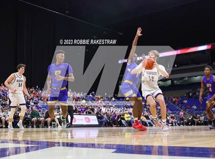 Thumbnail 2 in Boerne vs. Washington (UIL 4A Basketball State Semifinal) photogallery.