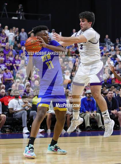 Thumbnail 3 in Boerne vs. Washington (UIL 4A Basketball State Semifinal) photogallery.