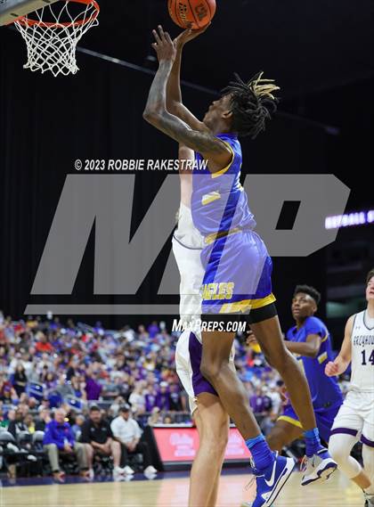 Thumbnail 2 in Boerne vs. Washington (UIL 4A Basketball State Semifinal) photogallery.