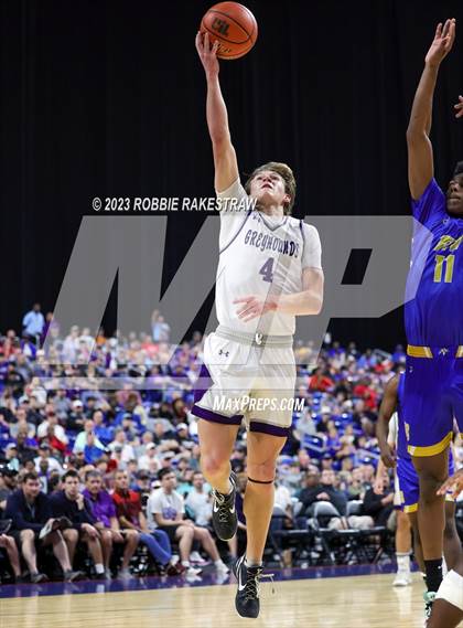 Thumbnail 3 in Boerne vs. Washington (UIL 4A Basketball State Semifinal) photogallery.