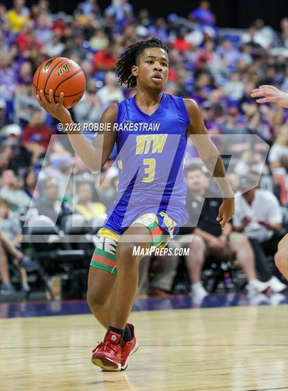 Thumbnail 1 in Boerne vs. Washington (UIL 4A Basketball State Semifinal) photogallery.