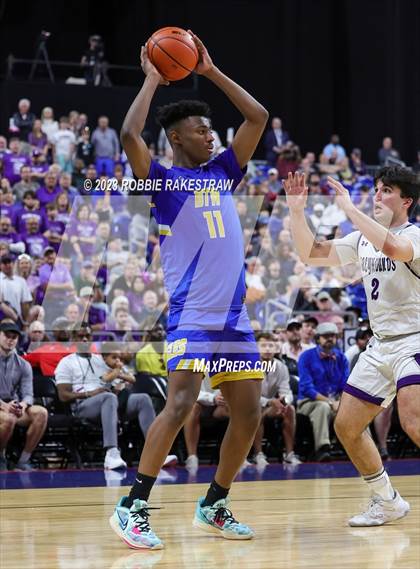 Thumbnail 2 in Boerne vs. Washington (UIL 4A Basketball State Semifinal) photogallery.
