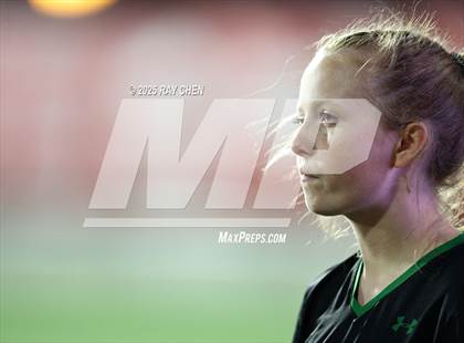 Thumbnail 3 in Valor Christian vs. ThunderRidge (CHSAA 5A Final) photogallery.