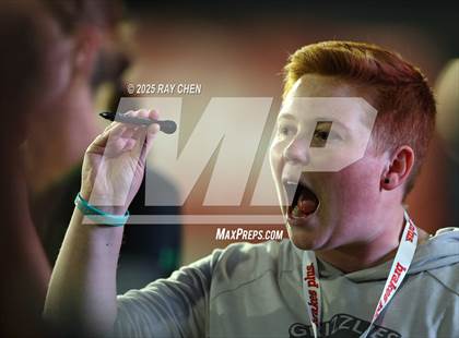 Thumbnail 3 in Valor Christian vs. ThunderRidge (CHSAA 5A Final) photogallery.