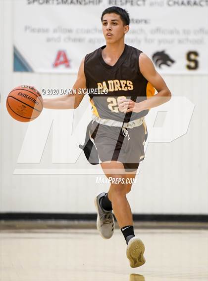 Thumbnail 2 in Saguaro vs Marcos de Niza photogallery.