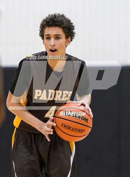 Thumbnail 2 in Saguaro vs Marcos de Niza photogallery.
