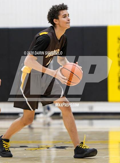 Thumbnail 3 in Saguaro vs Marcos de Niza photogallery.