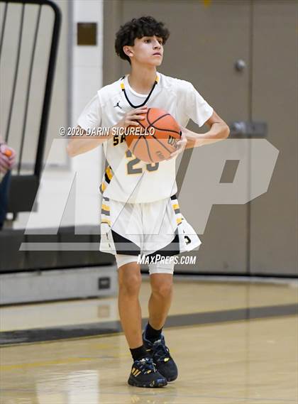 Thumbnail 1 in Saguaro vs Marcos de Niza photogallery.