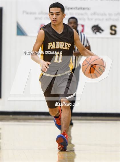 Thumbnail 2 in Saguaro vs Marcos de Niza photogallery.