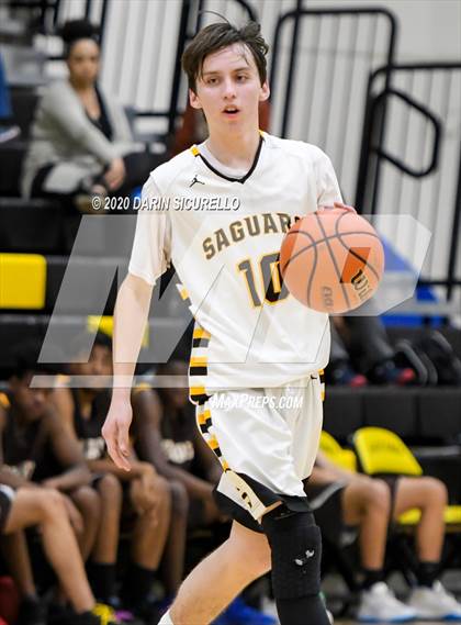 Thumbnail 1 in Saguaro vs Marcos de Niza photogallery.