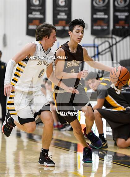 Thumbnail 2 in Saguaro vs Marcos de Niza photogallery.