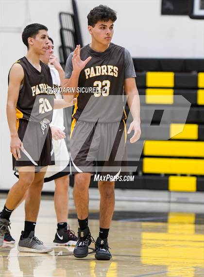 Thumbnail 1 in Saguaro vs Marcos de Niza photogallery.