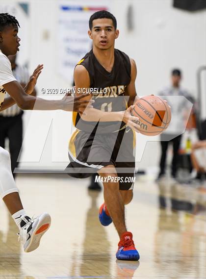 Thumbnail 3 in Saguaro vs Marcos de Niza photogallery.