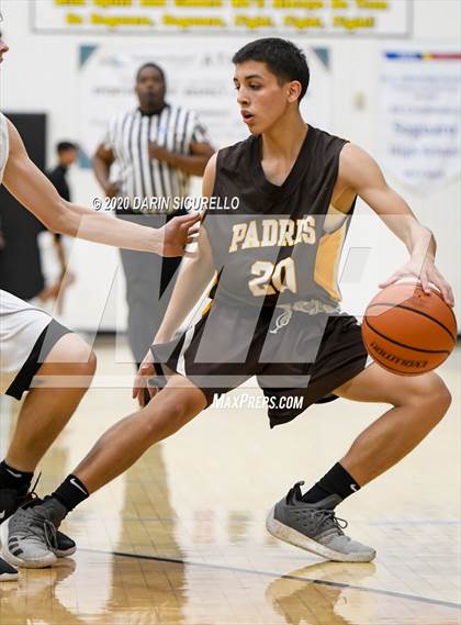 Thumbnail 1 in Saguaro vs Marcos de Niza photogallery.