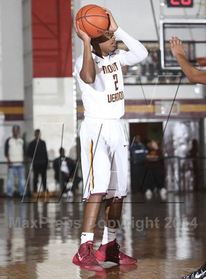 Thumbnail 1 in White Plains @ Mt. Vernon (Coaches vs Cancer Classic) photogallery.