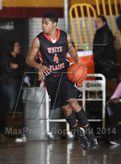 Thumbnail 3 in White Plains @ Mt. Vernon (Coaches vs Cancer Classic) photogallery.