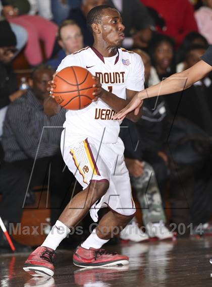 Thumbnail 2 in White Plains @ Mt. Vernon (Coaches vs Cancer Classic) photogallery.