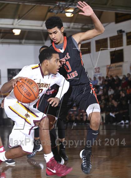 Thumbnail 3 in White Plains @ Mt. Vernon (Coaches vs Cancer Classic) photogallery.