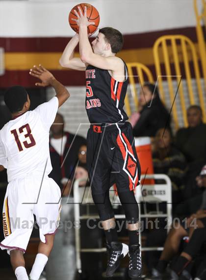 Thumbnail 2 in White Plains @ Mt. Vernon (Coaches vs Cancer Classic) photogallery.