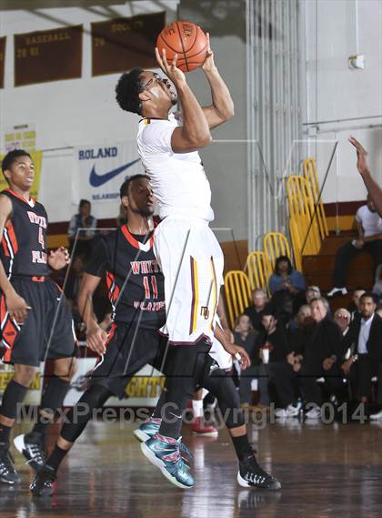 Thumbnail 2 in White Plains @ Mt. Vernon (Coaches vs Cancer Classic) photogallery.
