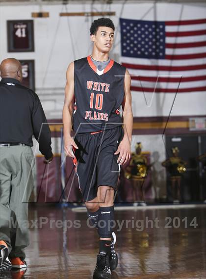 Thumbnail 1 in White Plains @ Mt. Vernon (Coaches vs Cancer Classic) photogallery.