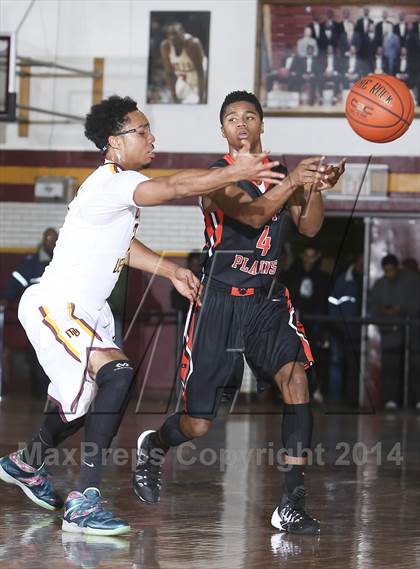 Thumbnail 3 in White Plains @ Mt. Vernon (Coaches vs Cancer Classic) photogallery.
