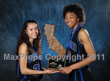 Thumbnail 2 in Windward (CIF State D4 Award Photos) photogallery.