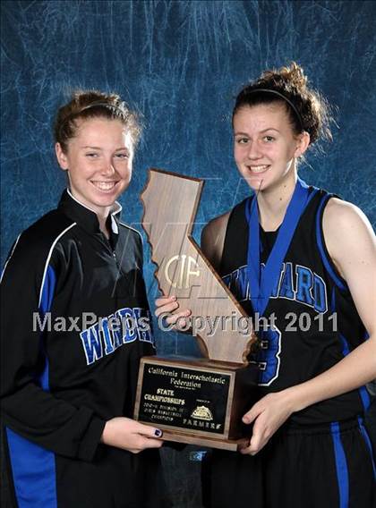 Thumbnail 2 in Windward (CIF State D4 Award Photos) photogallery.