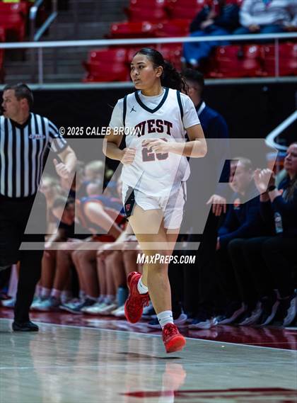 Thumbnail 3 in West vs. Brighton (UHSAA 5A Quarterfinal) photogallery.