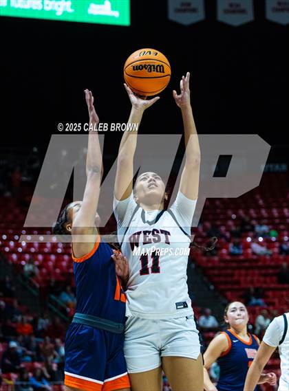Thumbnail 3 in West vs. Brighton (UHSAA 5A Quarterfinal) photogallery.
