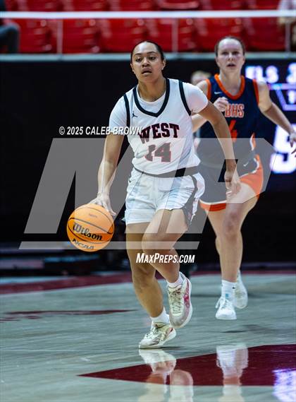 Thumbnail 3 in West vs. Brighton (UHSAA 5A Quarterfinal) photogallery.