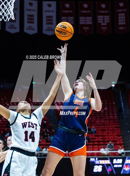 Thumbnail 1 in West vs. Brighton (UHSAA 5A Quarterfinal) photogallery.